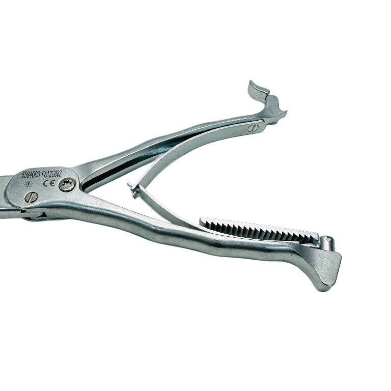 Medtronic 5584006 5.5/6.0mm Dual Action Rod Gripper Instrument