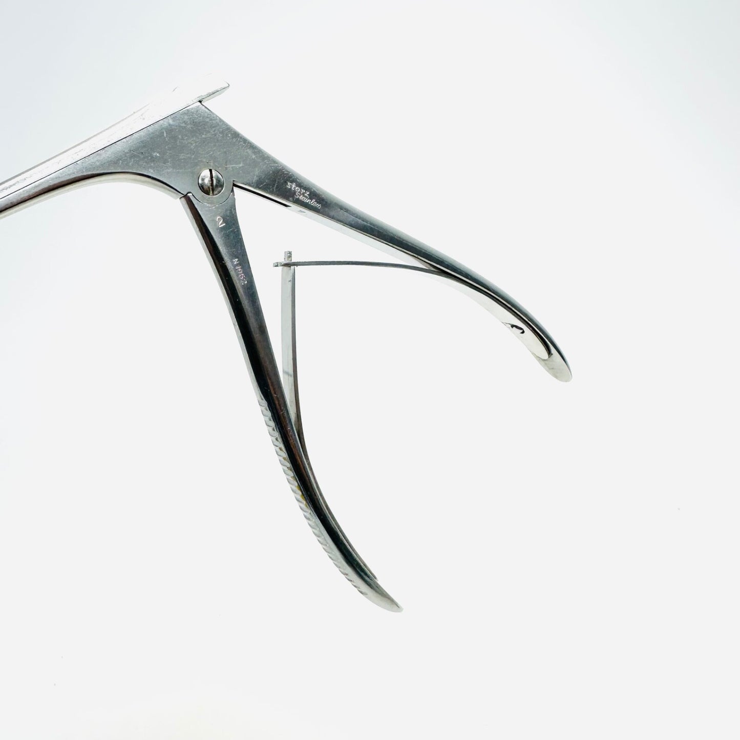 Storz N1952 Kerrison Rongeur #2,  4.5mm X 3.5mm Bite 5.9 Inch Instrument