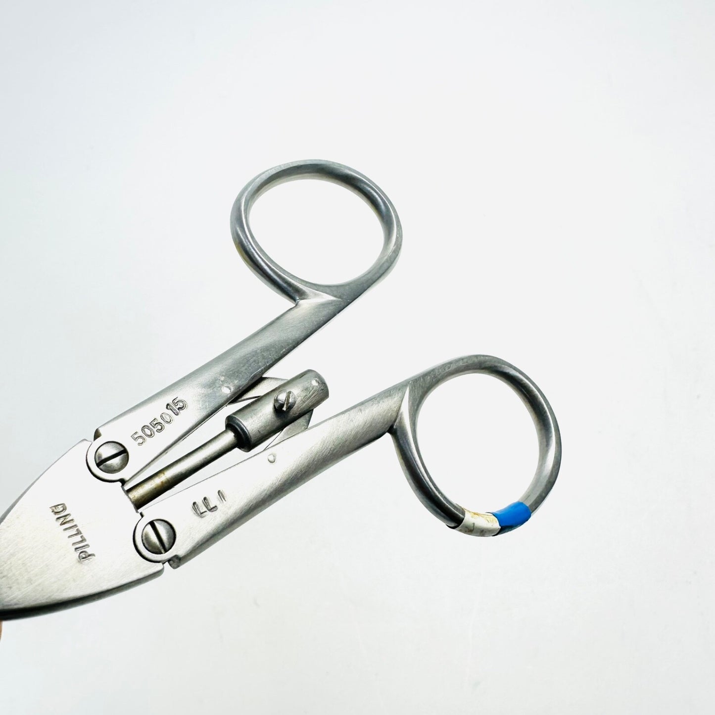 PILLING 50-5015 Serrated grasping forceps 2.4 mm , 30 cm Instrument