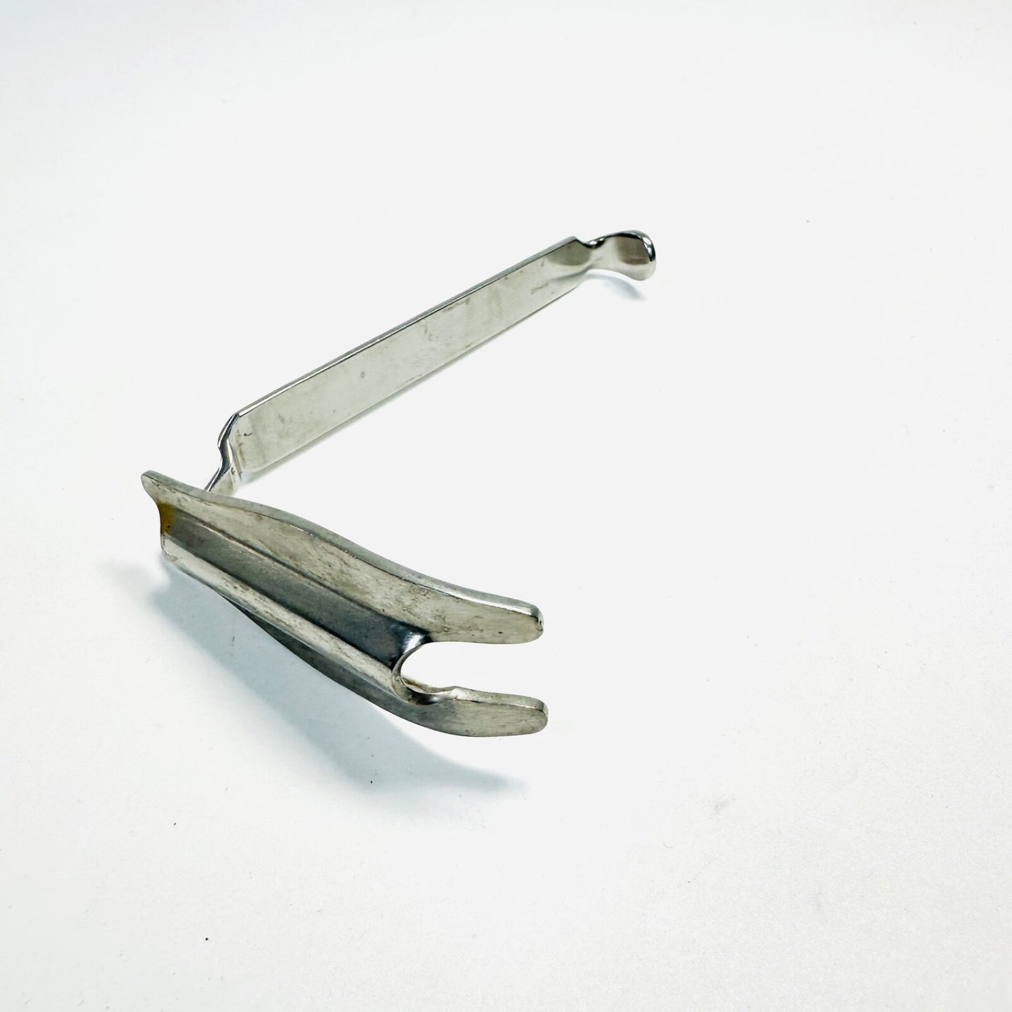 STORZ N7519 L2 Ring Blade Left Size 2, 22mm x 57mm Blade, 6.2 in instrument