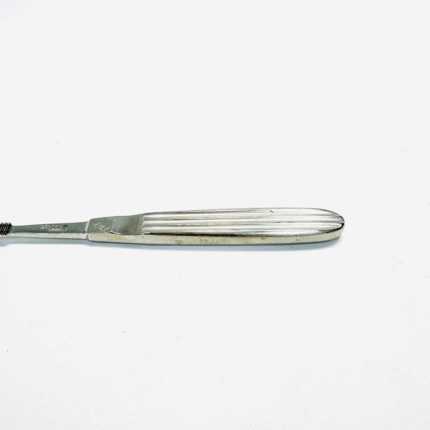 STORZ N4524 Maltz Rasp 20 teeth. 33mm long. 6.6mm wide, 6.6 in Instrument