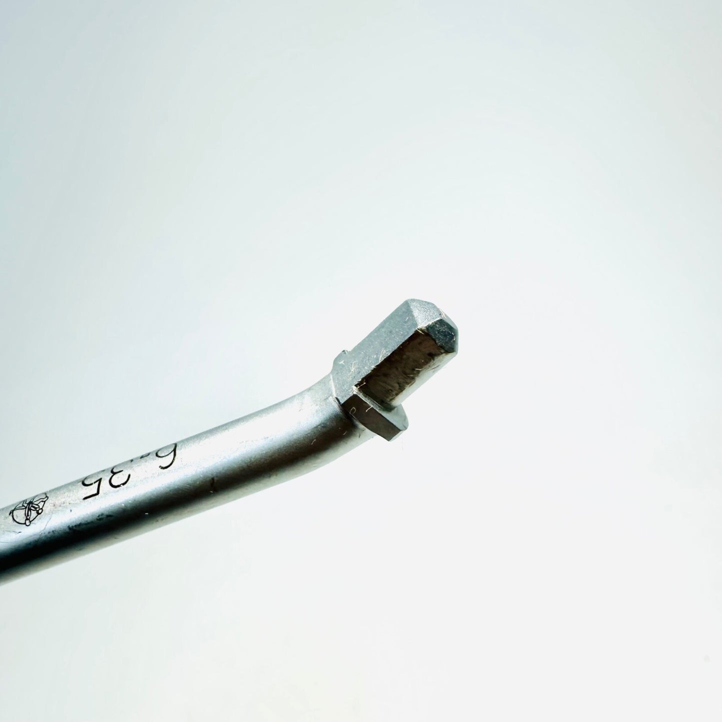 Medtronic 7486231 6.35mm HOOK PUSHER Instrument