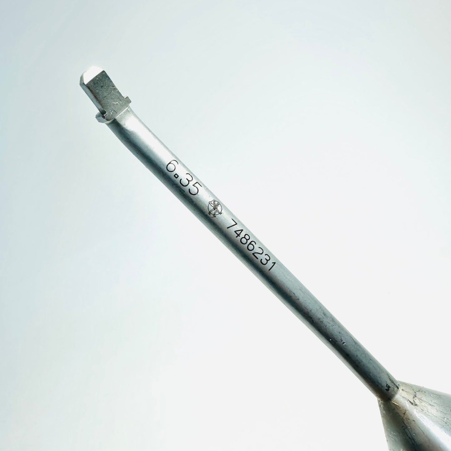 Medtronic 7486231 6.35mm HOOK PUSHER Instrument