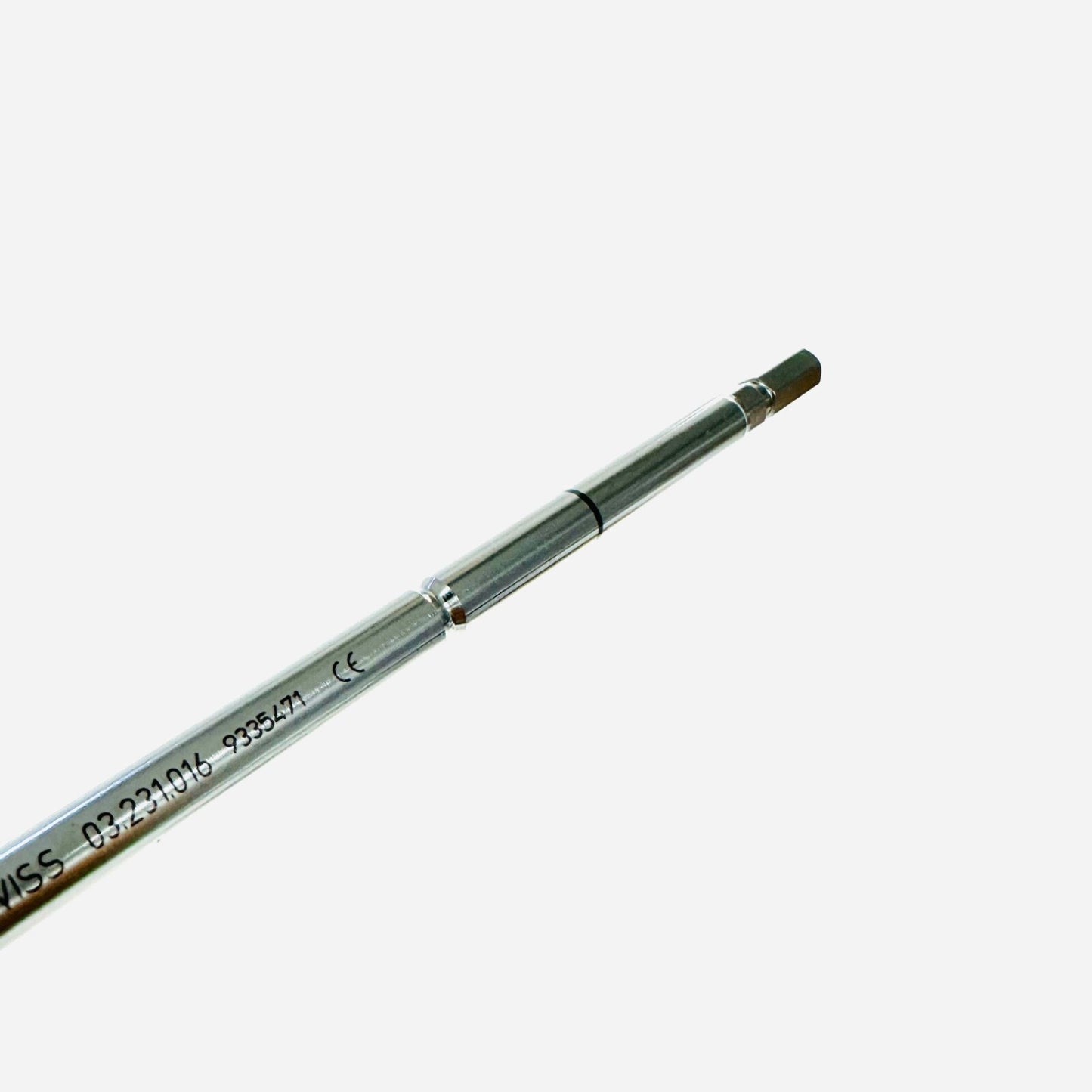 SYN. 03.231.016 Cannulated 4.0mm Hex Screwdriver Shaft Instrument