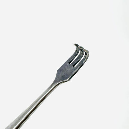 Ssi Surgical 3-Claw / Prong Skin Retractor 6.5 inch Instrument