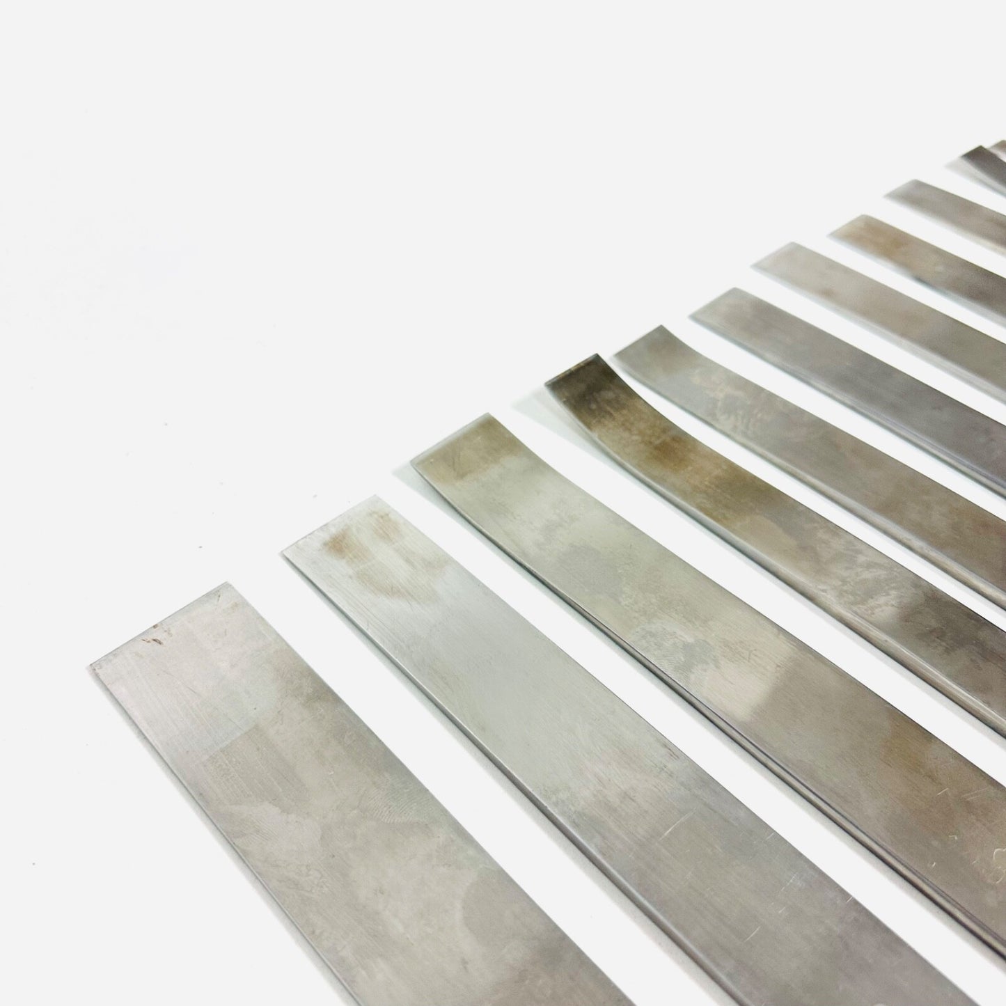 V. MUELLER / ZIMMER /K MEDIC Lambotte-Type Osteotomes Different Sizes LOT OF 19