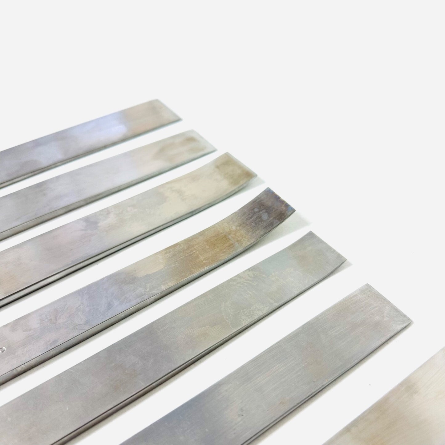 V. MUELLER / ZIMMER /K MEDIC Lambotte-Type Osteotomes Different Sizes LOT OF 19