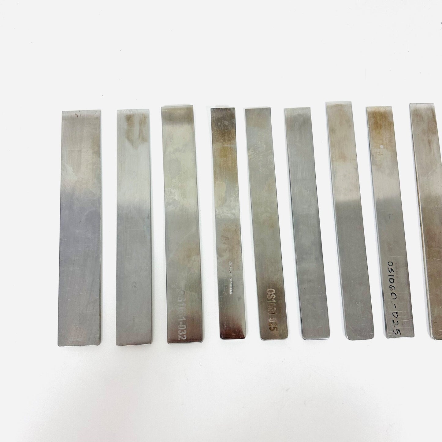 V. MUELLER / ZIMMER /K MEDIC Lambotte-Type Osteotomes Different Sizes LOT OF 19