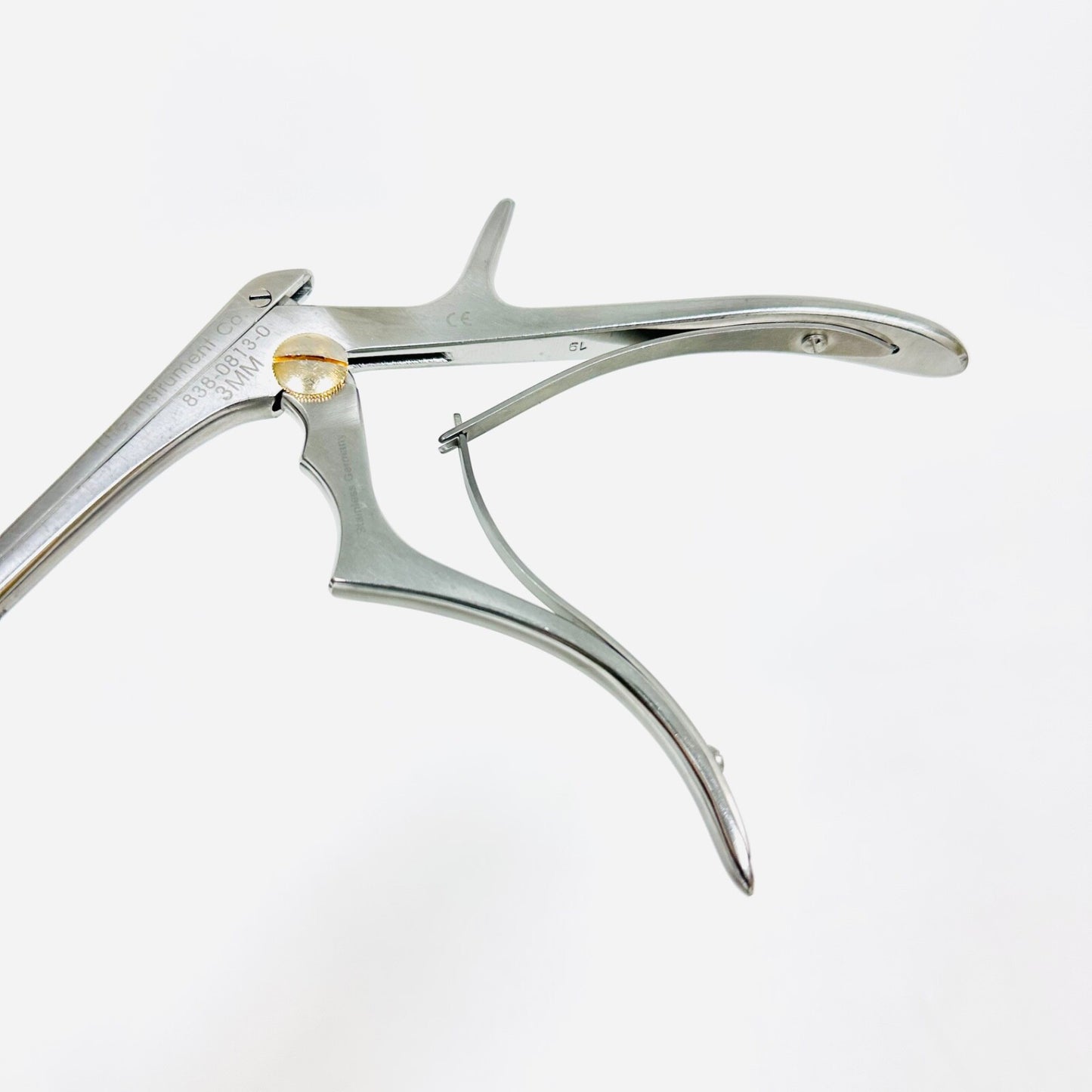 LIFE instruments 838-0813-0 Thin Footplate Kerrison 8", 40° FWD 3mm Instrument