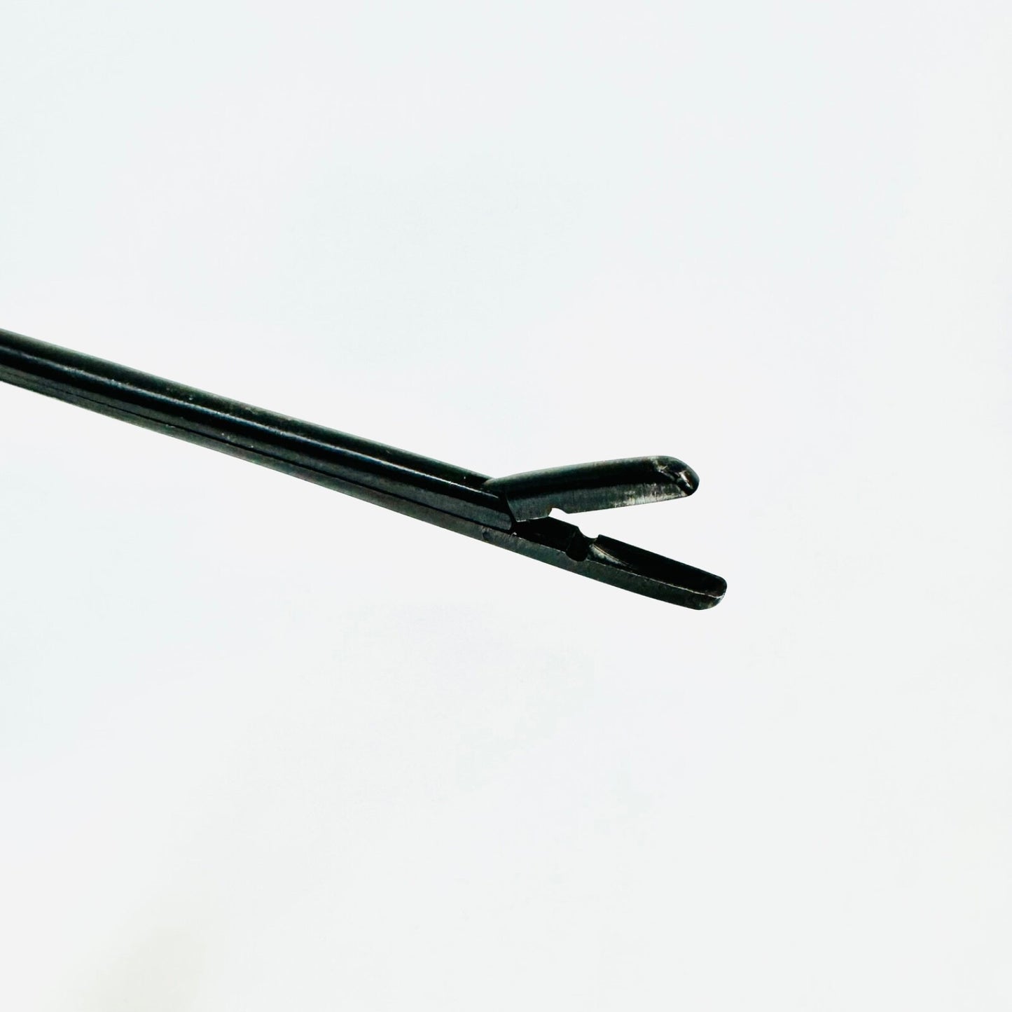 SPO24-0006 Pituitary Straight Forceps 2 X 10mm Cup, Black Instrument