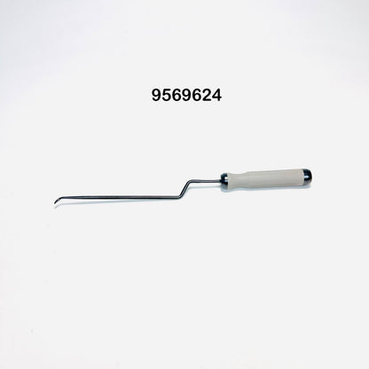 Medtronic 9569624 Metrx II - Curette Bayoneted 5.2mm Angled Instrument