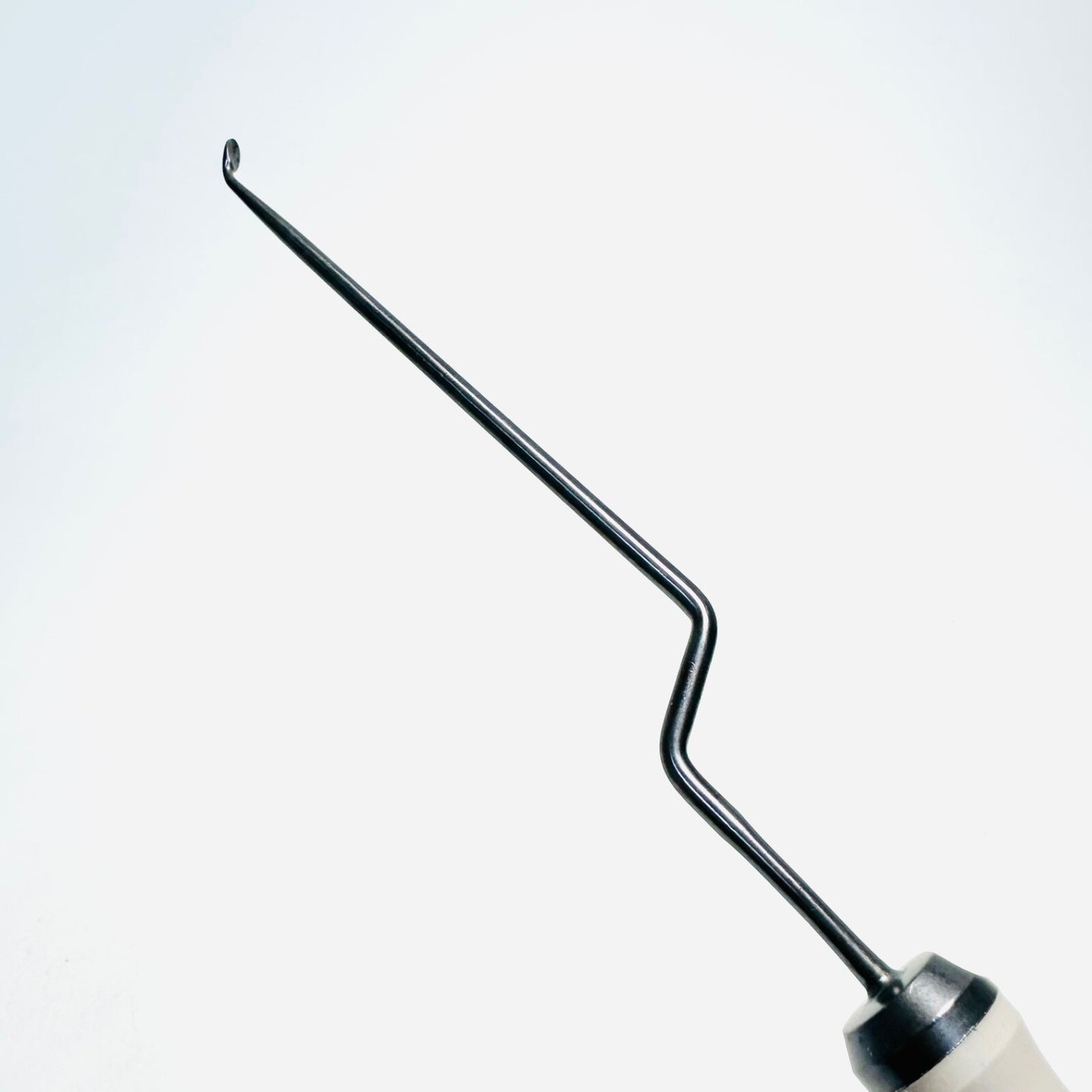 Medtronic 9569624 Metrx II - Curette Bayoneted 5.2mm Angled Instrument