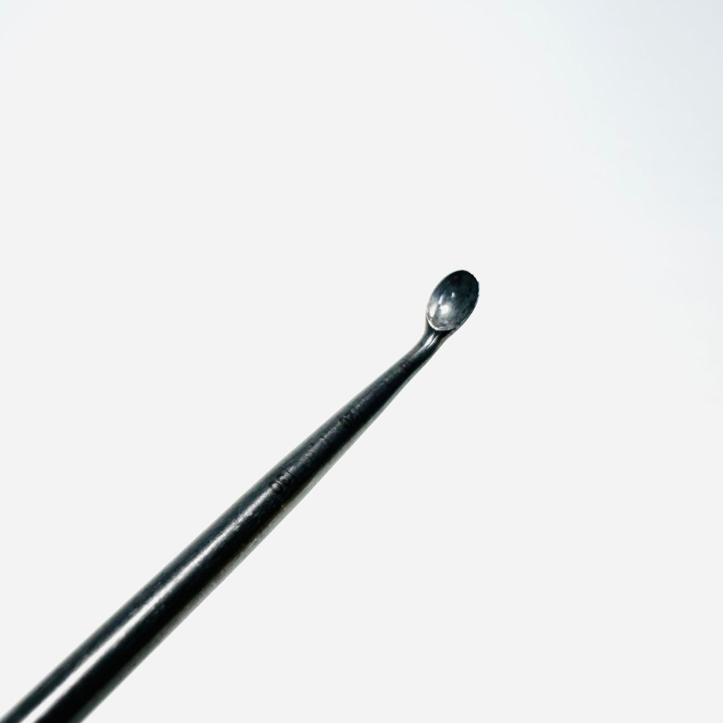 Medtronic 9569624 Metrx II - Curette Bayoneted 5.2mm Angled Instrument