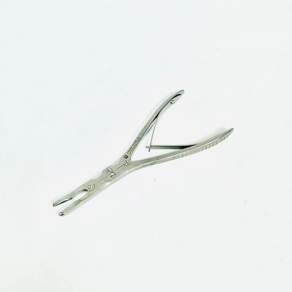 V. Mueller AU6790 BEYER RONGEUR double  action  4 X 15mm BITE Instrument