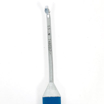 Medtronic 7480217 Self Retaining Hook Pusher (FOR 5.5mm) Instrument