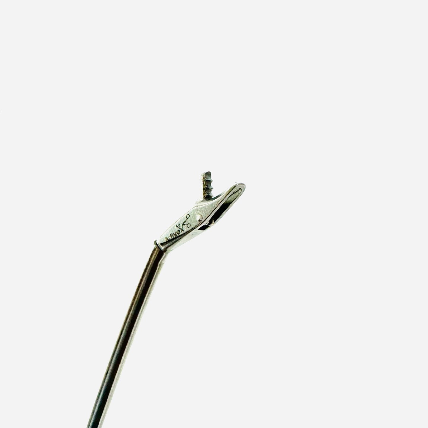 Arthrex AR-11050 Punch, Standard 15° Up Tip, Ã¸2.75 mm Straight Shaft Instrument