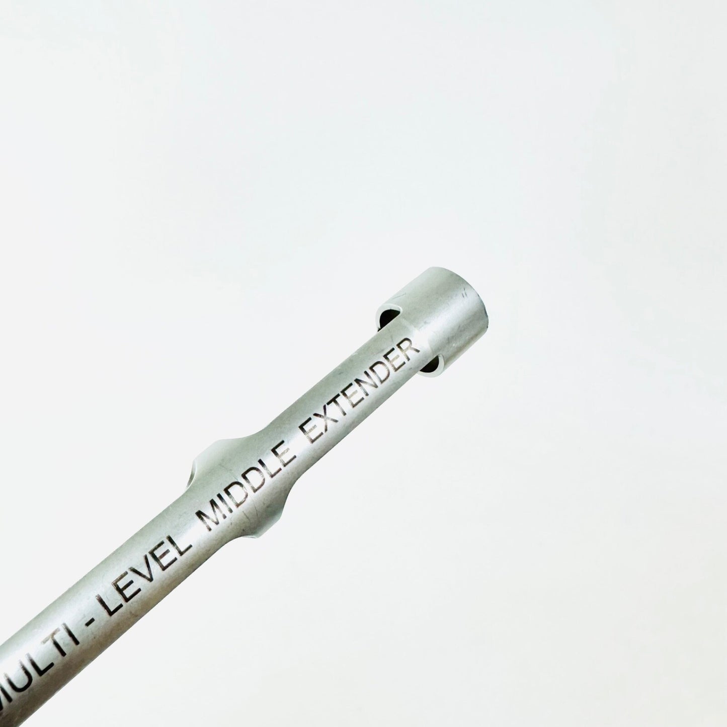 Medtronic 75753029 Two-Level Middle Extender instrument