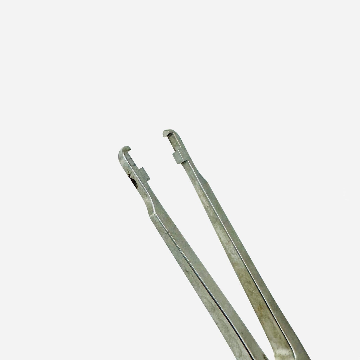 Medtronic 905-810 Mesh Holder Straight Instrument