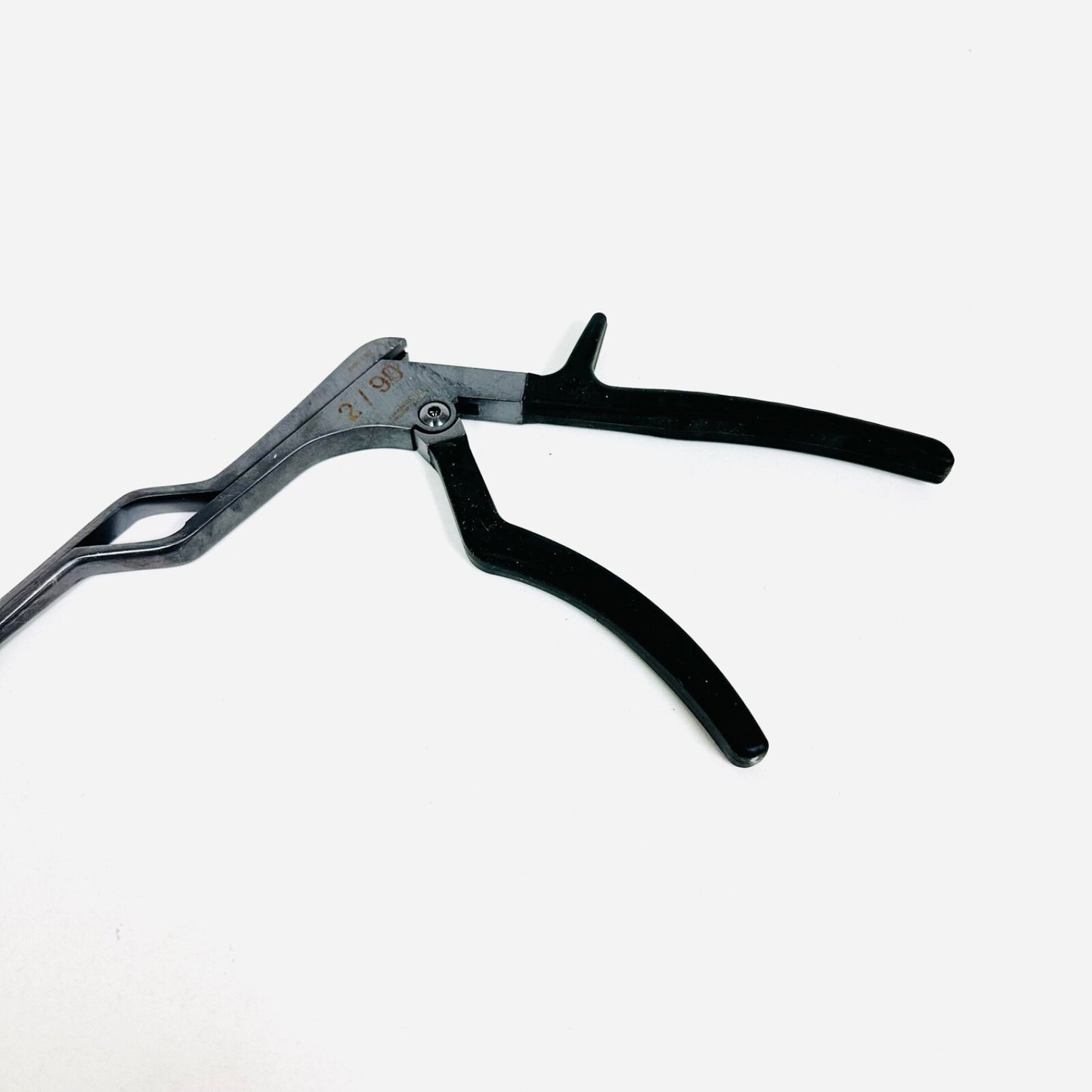 Medtronic 9569603 Metrx II - Kerrison Bayoneted 2mm 90° Instrument