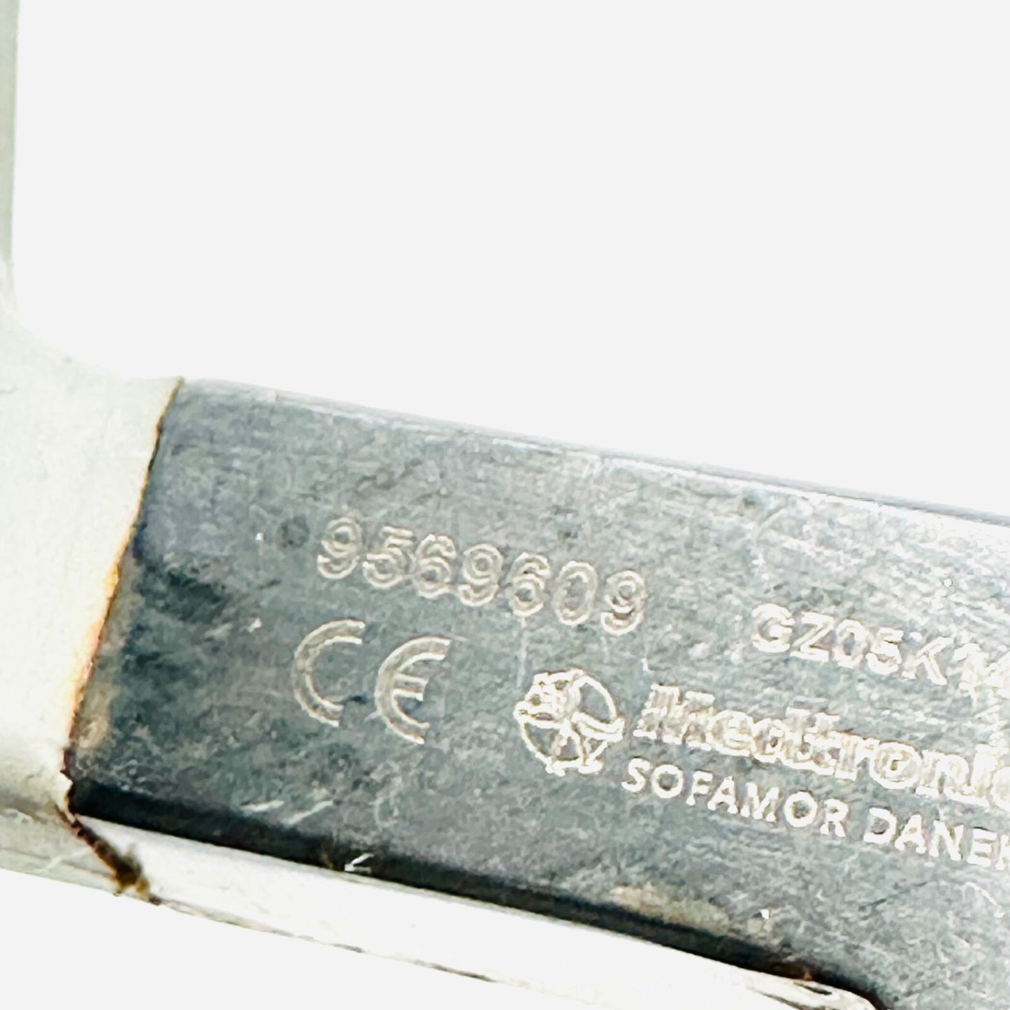 Medtronic 9569609 Metrx II - Kerrison Bayoneted Rongeur 5mm 90° Instrument