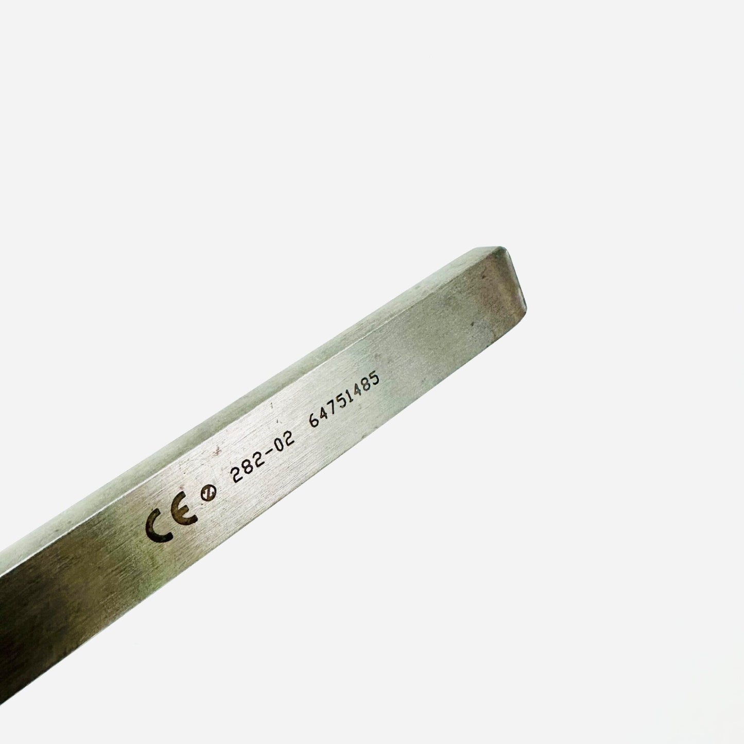 v. Mueller / Zimmer OS1061-006 Osteotome Lambotte 6mm  & 282-02 1/2€ (LOT OF 3)