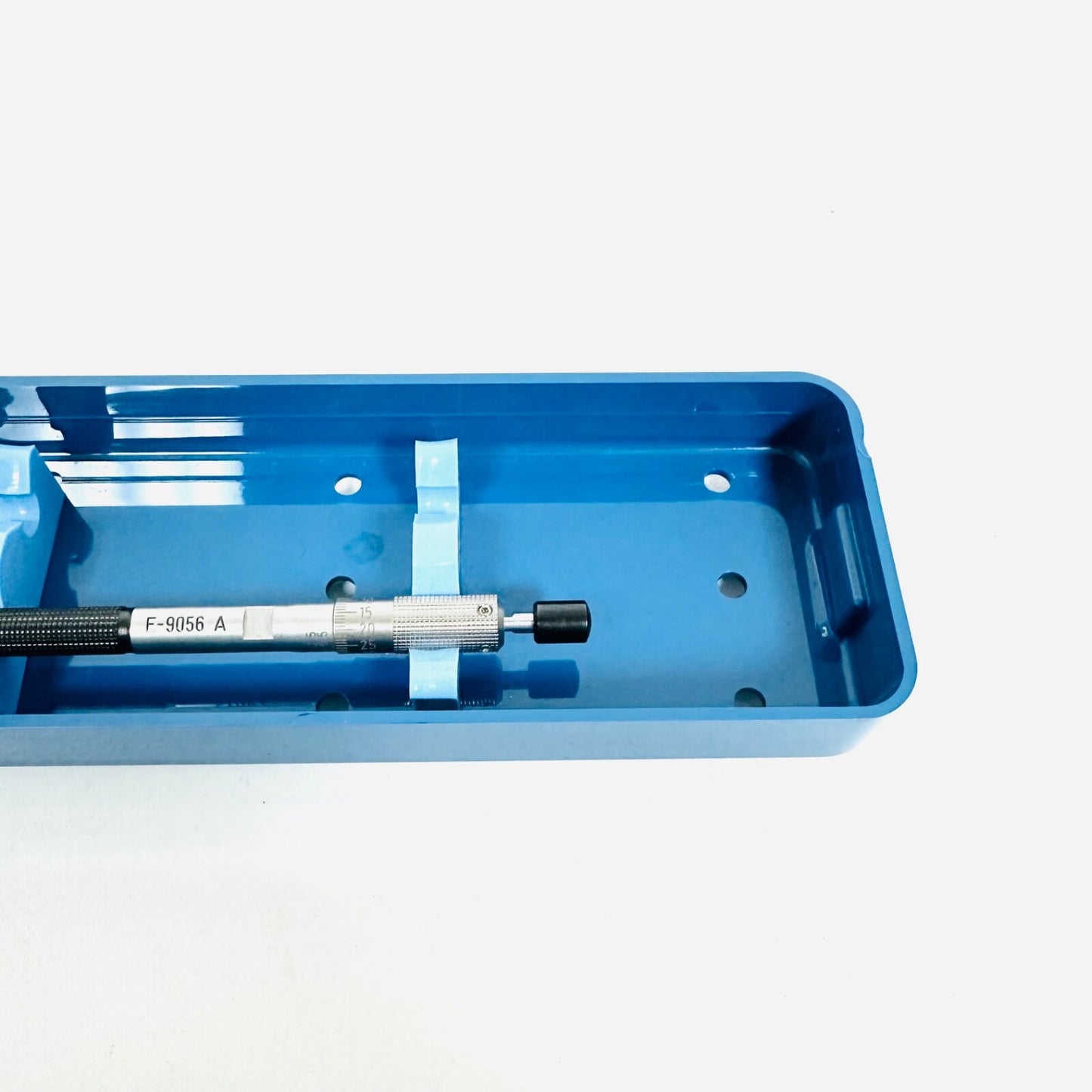 Storz E9056 A Microsurgical Diamond Knife w/ E7407 Tray & Insert