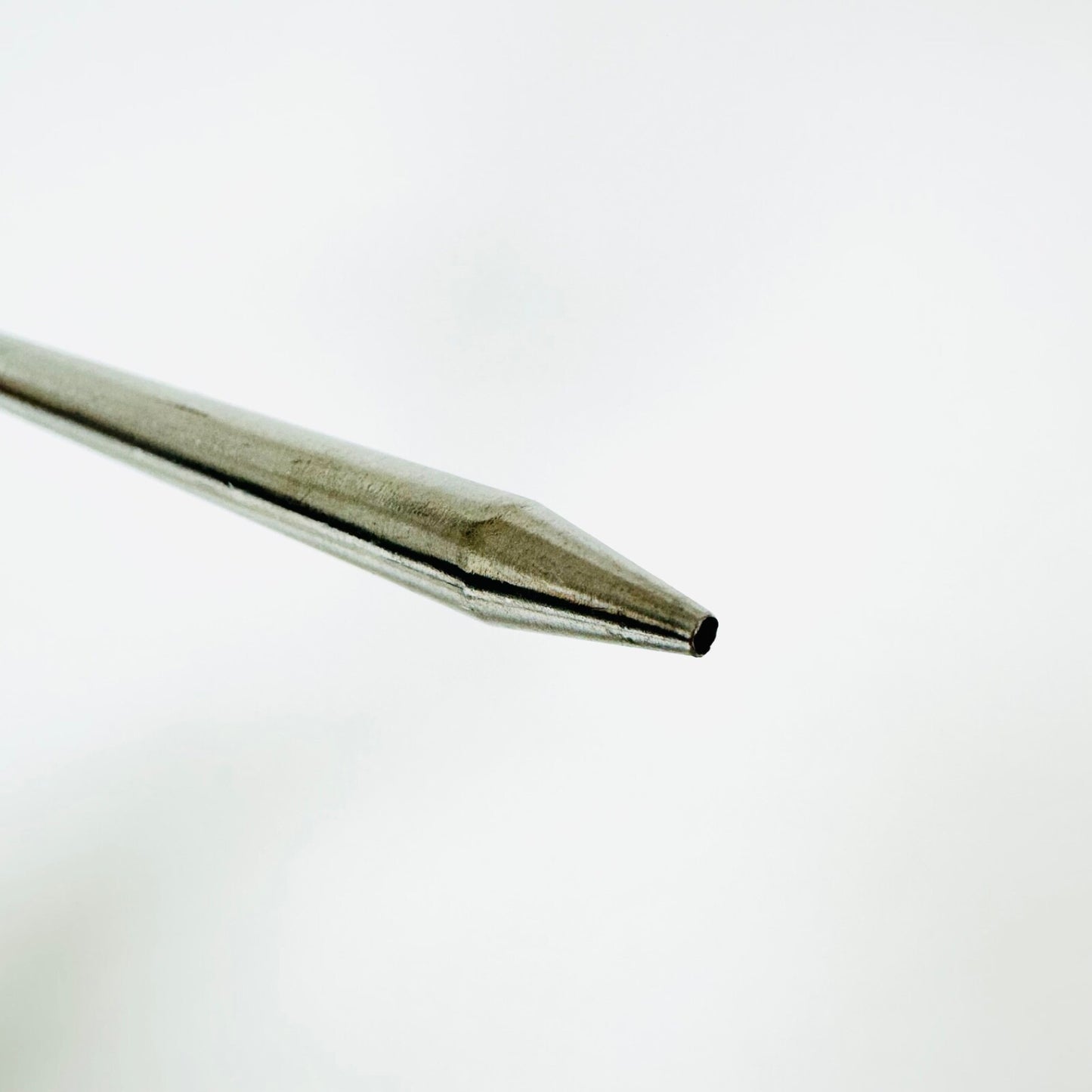 Medtronic 873-002 Cannulated Trocar Instrument