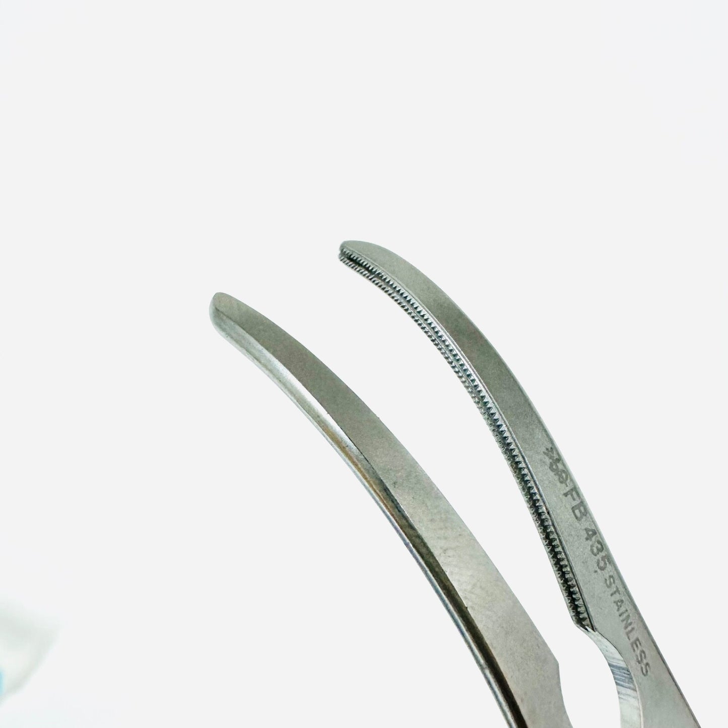 FB425 Clamp, Cooley Bulldog Curved Jaw Stainless Instrument