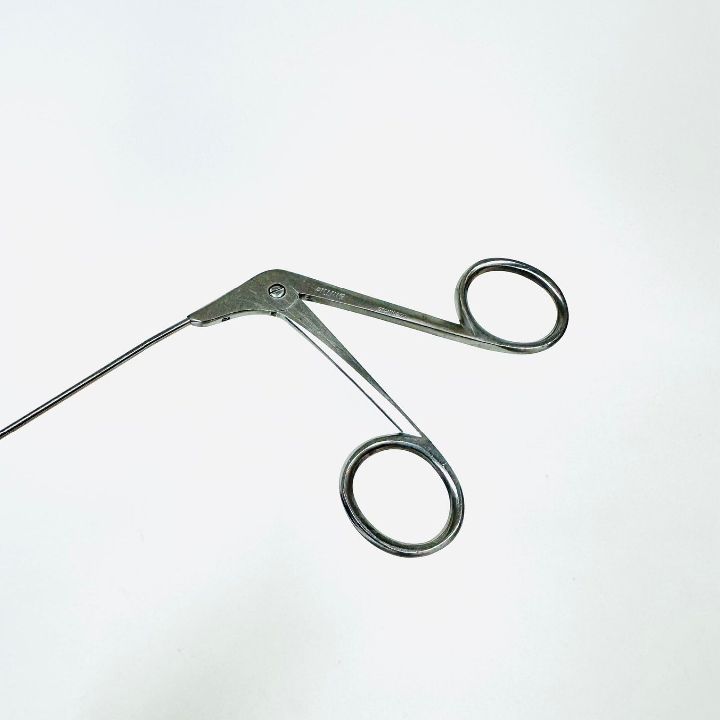 Pilling 506461 Jako-Kleinsasser Micro Cup Forcep Angled Right 2.4 Mm Tip, 8-5/8"