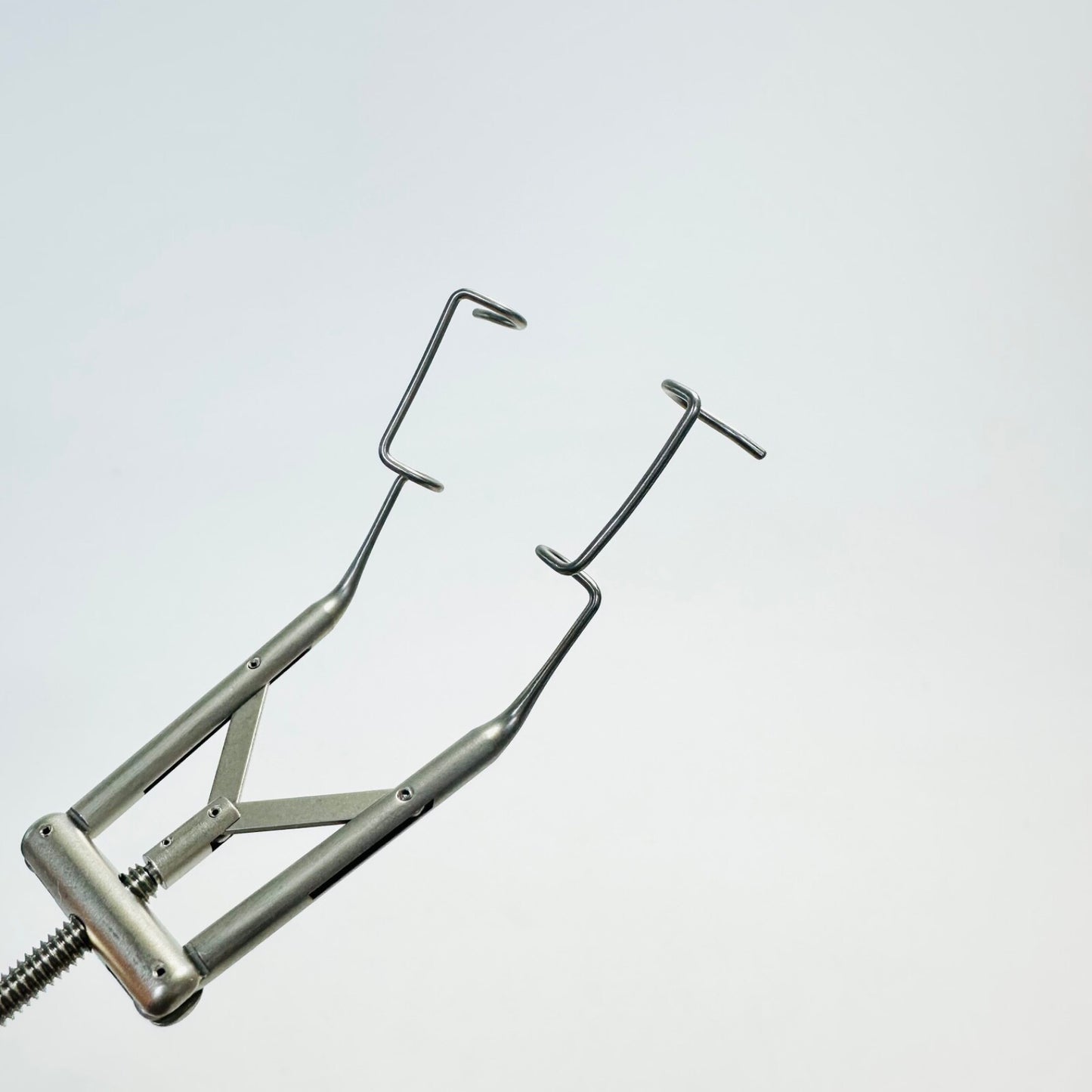 STORZ E4065A Lieberman Speculum Angled 17mm open blades, 3.4 inch Instrument