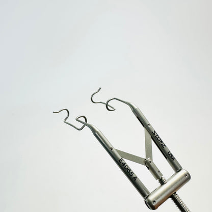 STORZ E4065A Lieberman Speculum Angled 17mm open blades, 3.4 inch Instrument