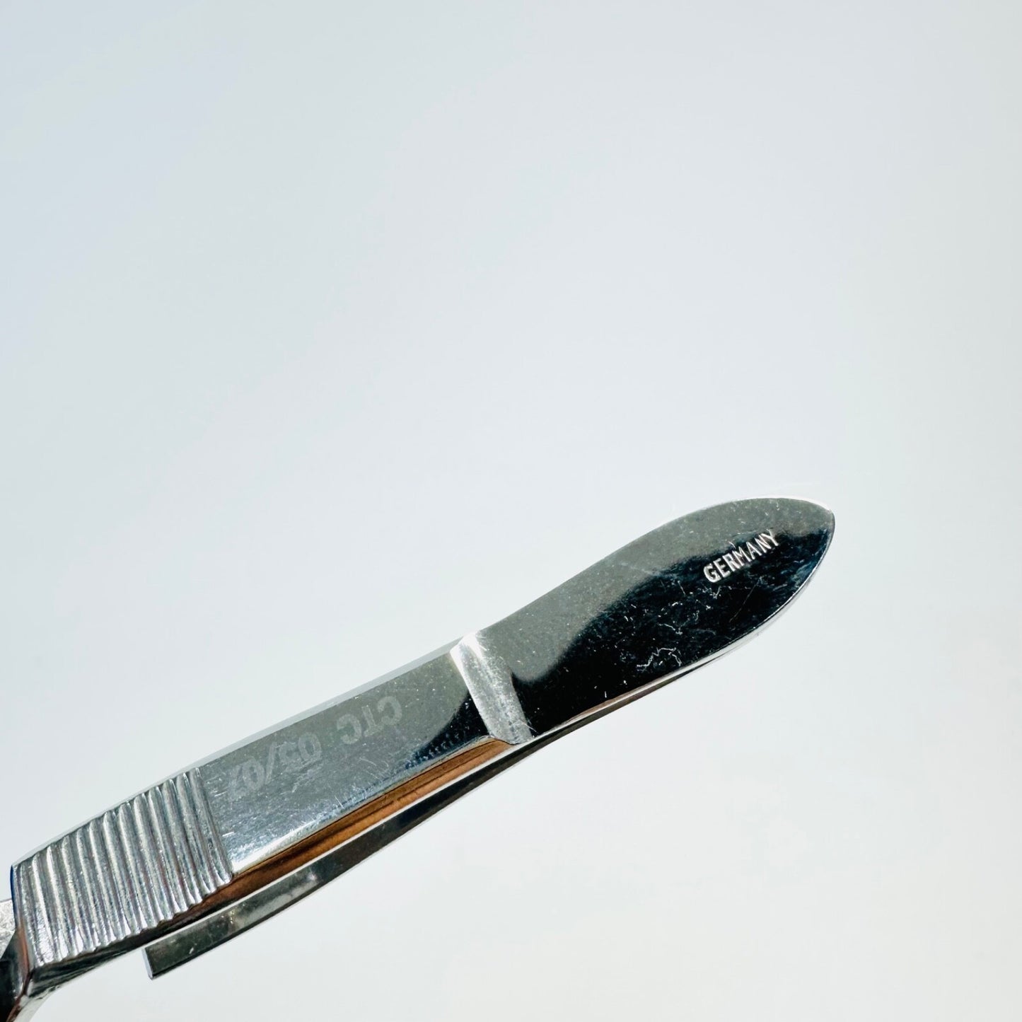 SKLAR Hegenbarth Applying Forceps 5" , 3-4 TEETH Instrument