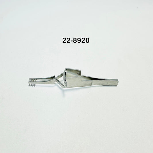 SKLAR 22-8920 Holzheimer Retractor - 4", Sharp, 4x4 Teeth Instrument