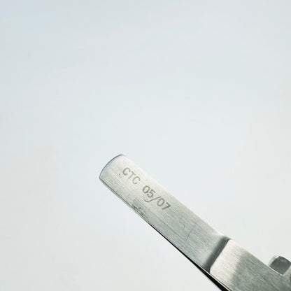 SKLAR 22-8920 Holzheimer Retractor - 4", Sharp, 4x4 Teeth Instrument