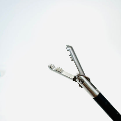 Snowden-Pencer SP90-3001 Laparoscopic Grasper McKernan Fundus 32cm 5mm Instrume.