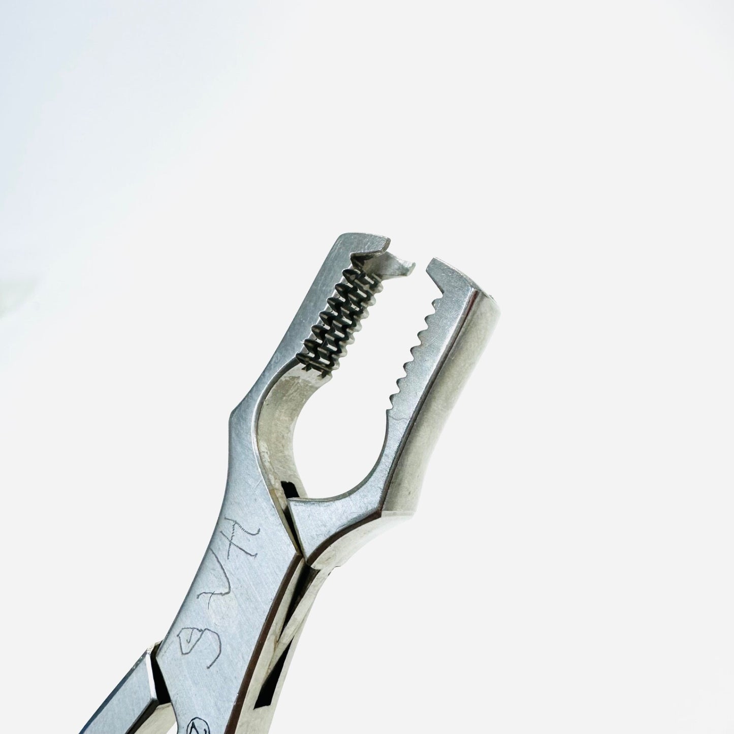 ZIMMER 3122 Kern Holding Forceps, 6" W/ Ratchet Instrument