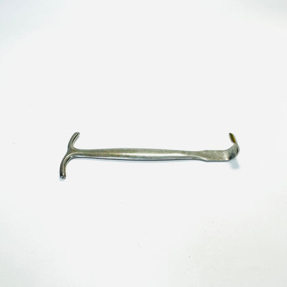 Richards 11-1539 Smillie Curved Retractor Instrument