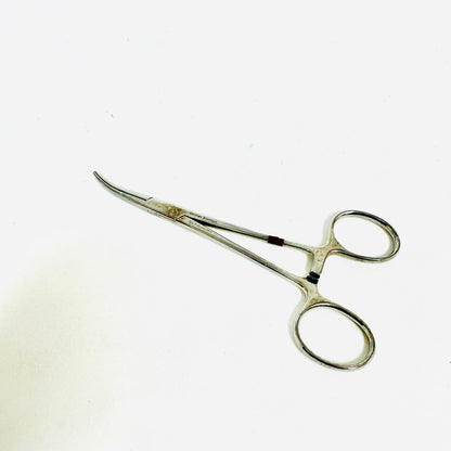 Codman 32-4160 DANDY Scalp Hemostatic Forceps, curved 5 1/2" (140mm) Instrument