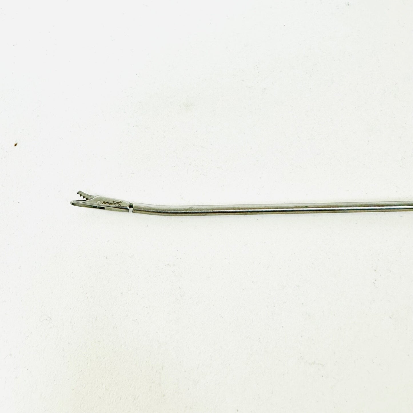 ARTHREX AR-11010 Punch, Standard A¸2.75 mm, 15° Up Curved Shaft instrument
