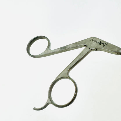 ARTHREX AR-11010 Punch, Standard A¸2.75 mm, 15° Up Curved Shaft instrument