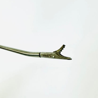 ARTHREX AR-11010 Punch, Standard A¸2.75 mm, 15° Up Curved Shaft instrument