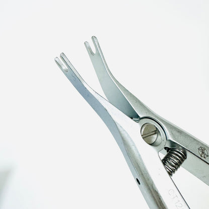 Medtronic 5584171 Distractor Pliers Instrument