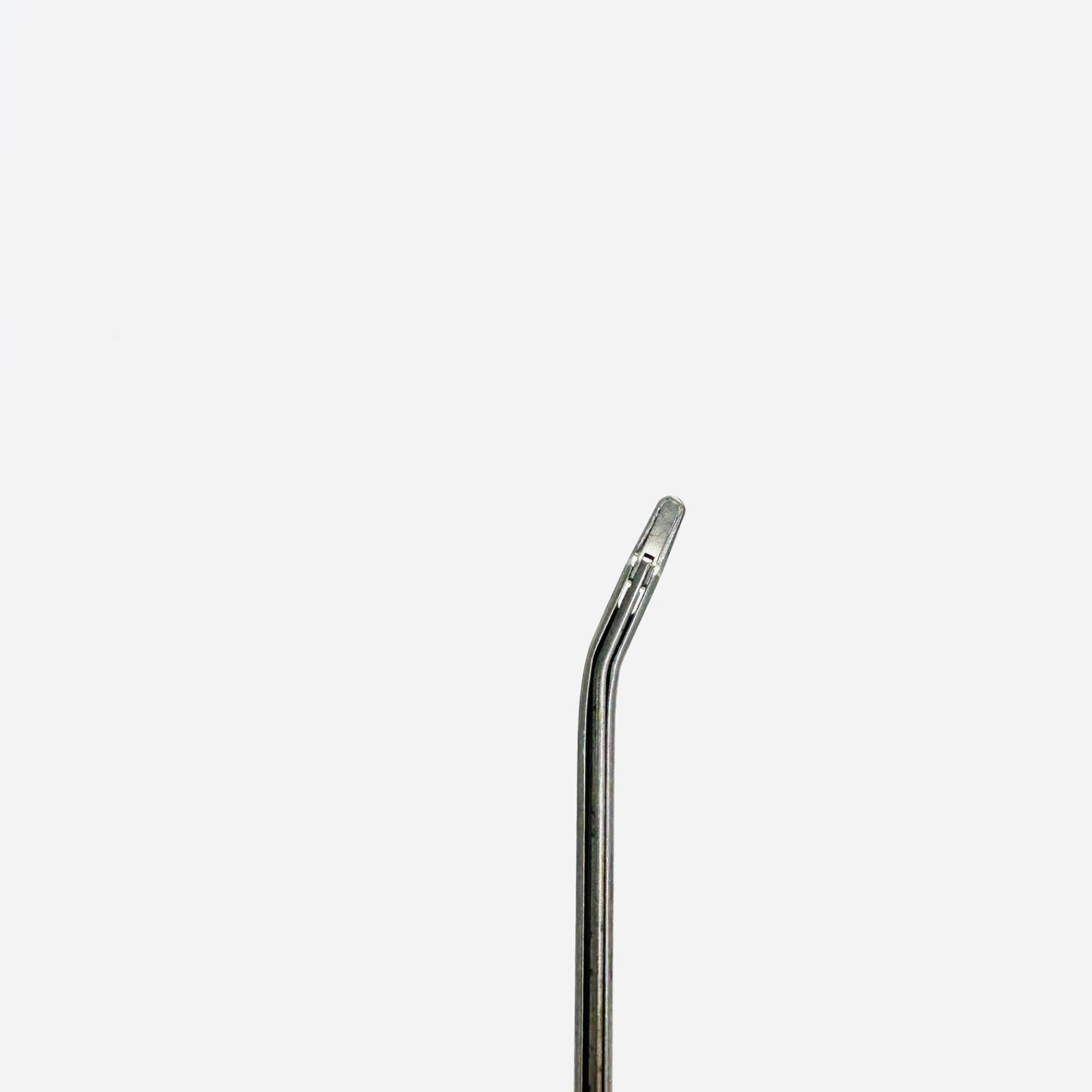 Medtrek 11-372  Punch, 15Ëš right curved Instrument