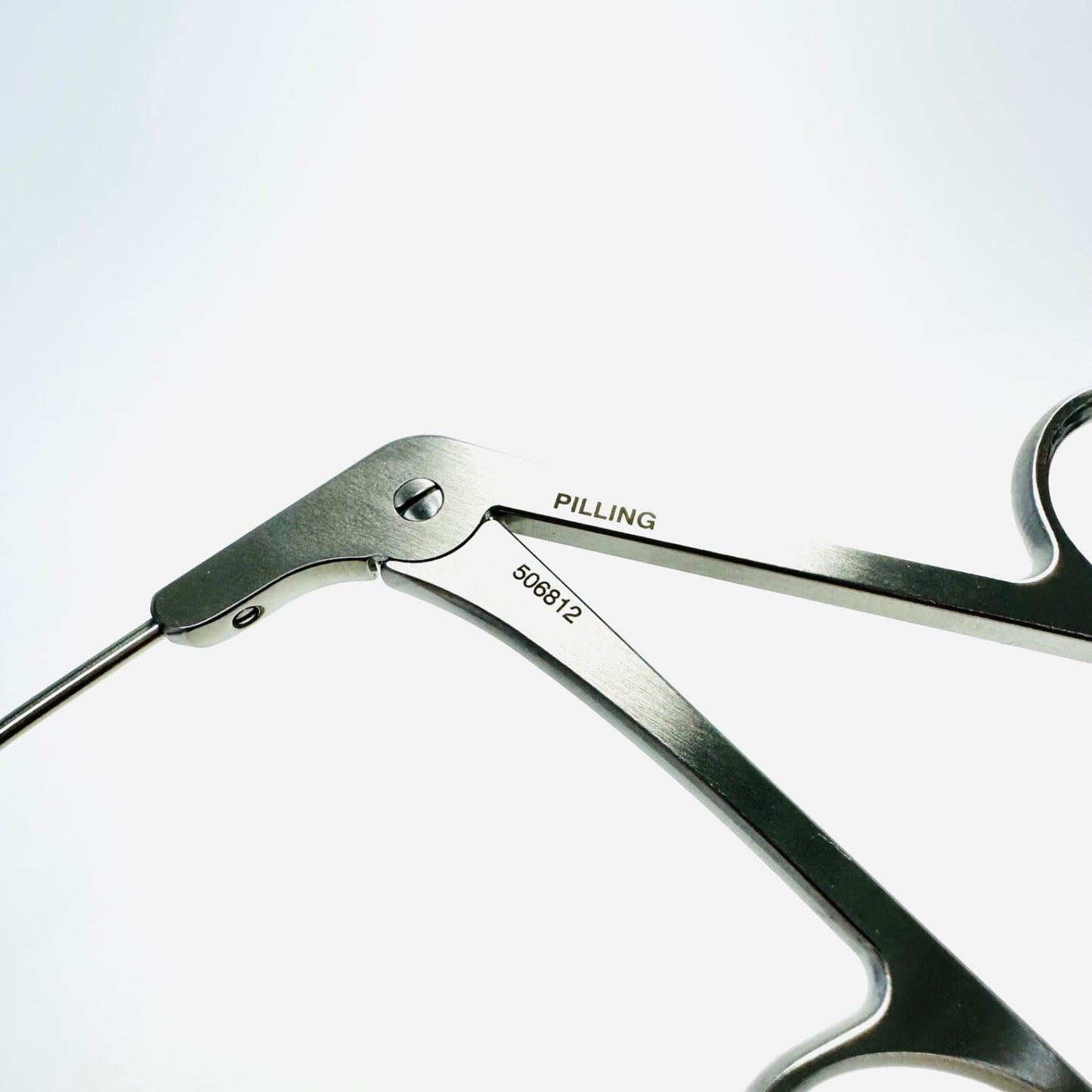 PILLING 506812 Feder-Ossoff Micro-Laryngeal Scissors Straight, Vertical, 9"