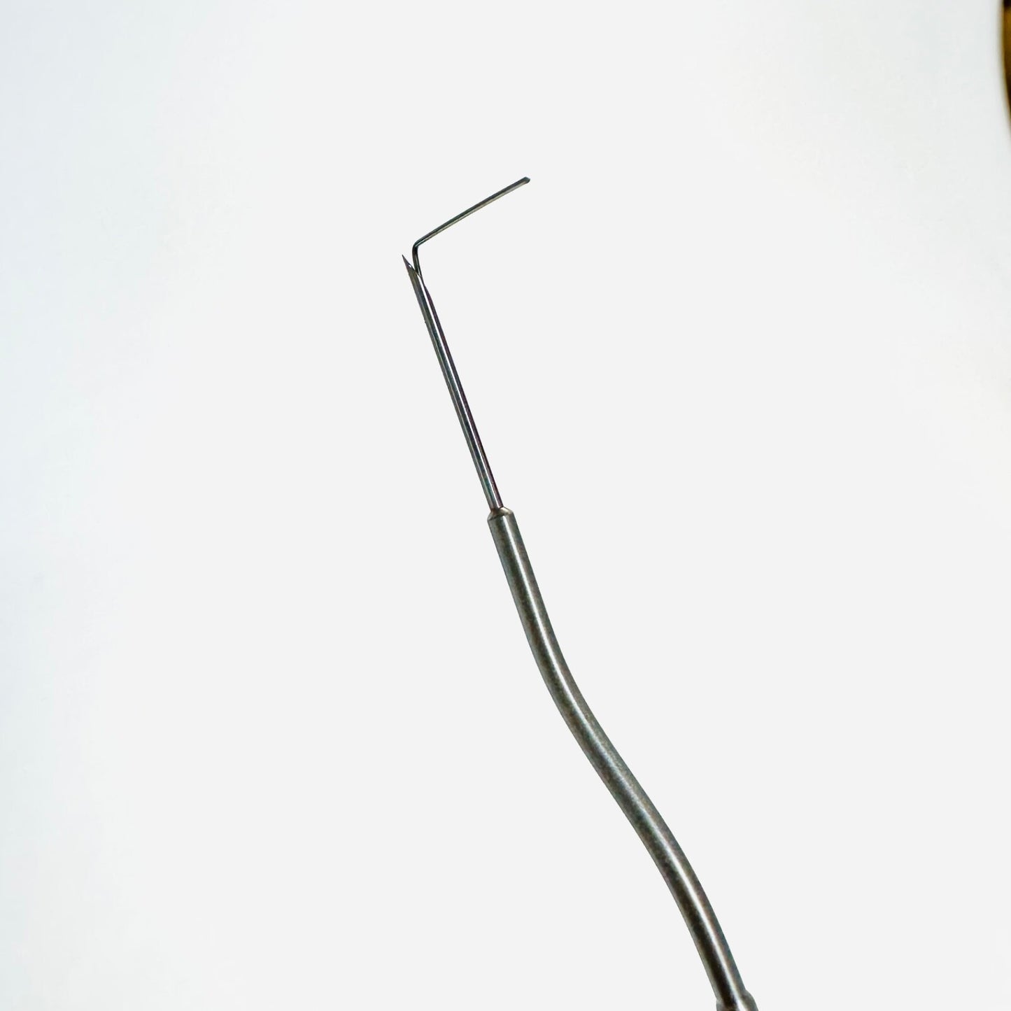 INTEGRA MCL55-3 MicroFrance Needle 1.0mm (19 Ga.) Left Bayonet Tip, W/L 9-3/8"