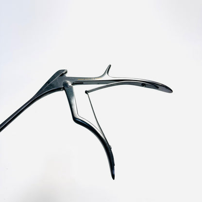 Medtronic 9560537 METRx Kerrisons 40°, 3mm Instrument