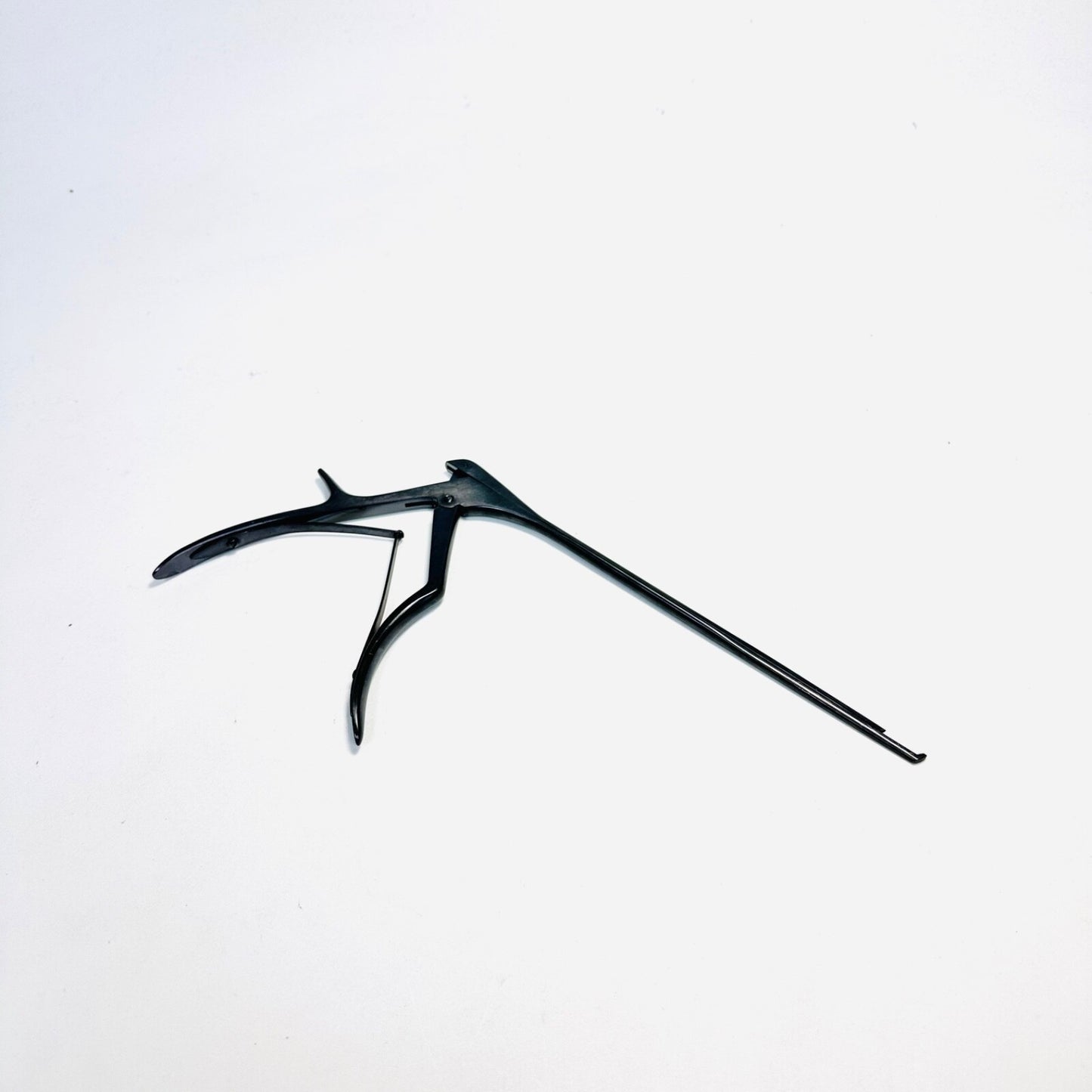 Medtronic 9560537 METRx Kerrisons 40°, 3mm Instrument