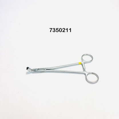 Medtronic 7350211 Curved Hook Holder Instrument