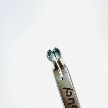 Medtronic 7350211 Curved Hook Holder Instrument