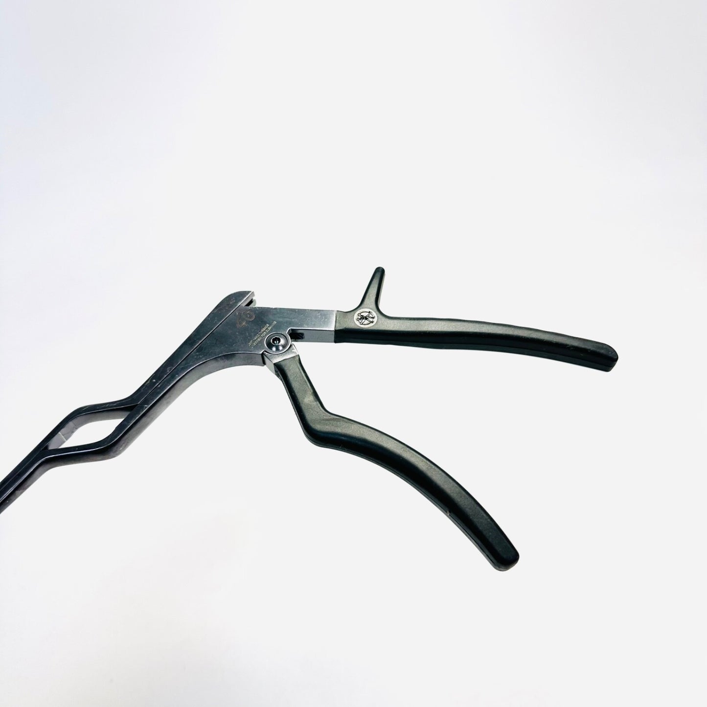 Medtronic 9569600 KERRISON BAYONETED 1mm 40° Instrument